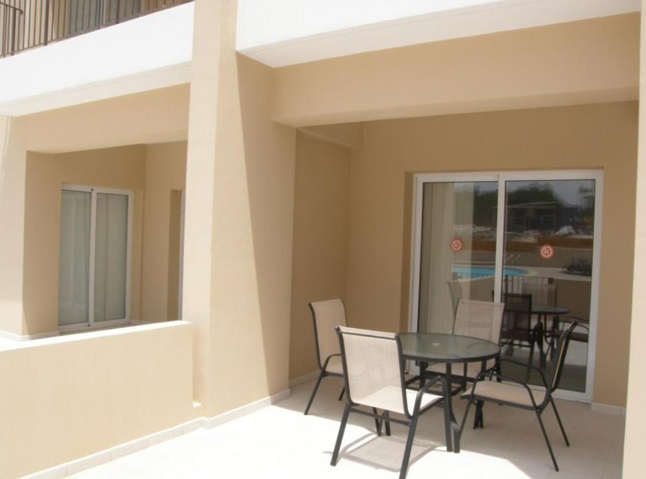 Kronos Holiday Apartments Paralimni Pokój zdjęcie